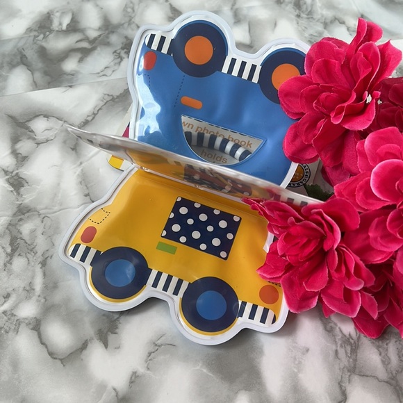 BRAND NEW! Garanimals My Own Photo Book - Car Shaped Soft Baby Toy Book - Picture 4 of 4